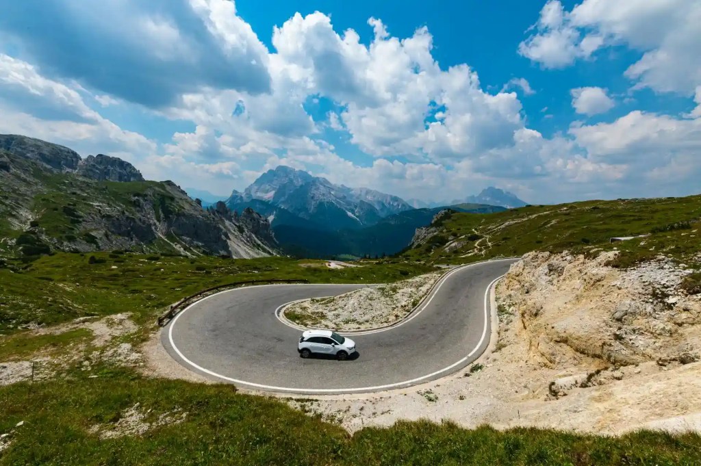 Weg in Italië in artikel: Auto huren in Verona