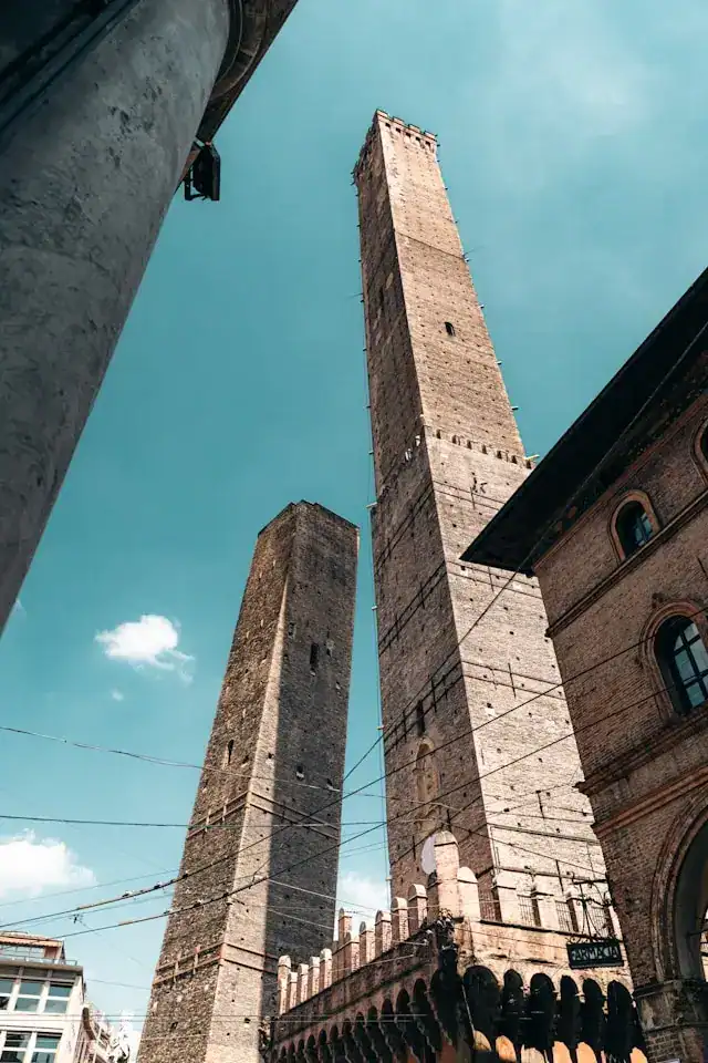 Wat te doen in Bologna, Torre degli Asinelli & Torre Garisenda