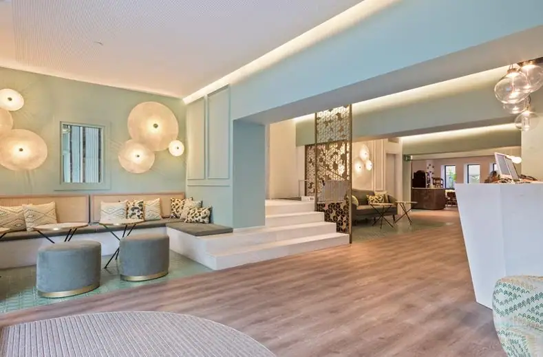 Lobby van hotel Via Augusta in Barcelona