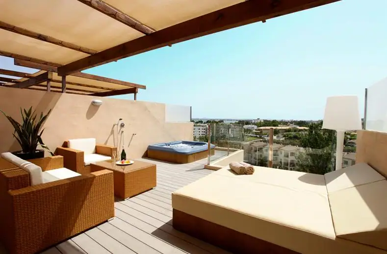 Zafiro Tropic hotel in Alcúdia