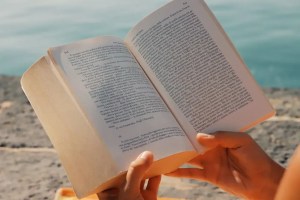 Boeken voor op reis op het strand
